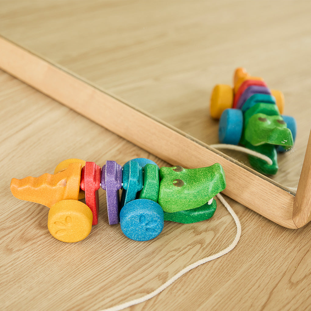 PlanToys - Pull-Along Rainbow Alligator