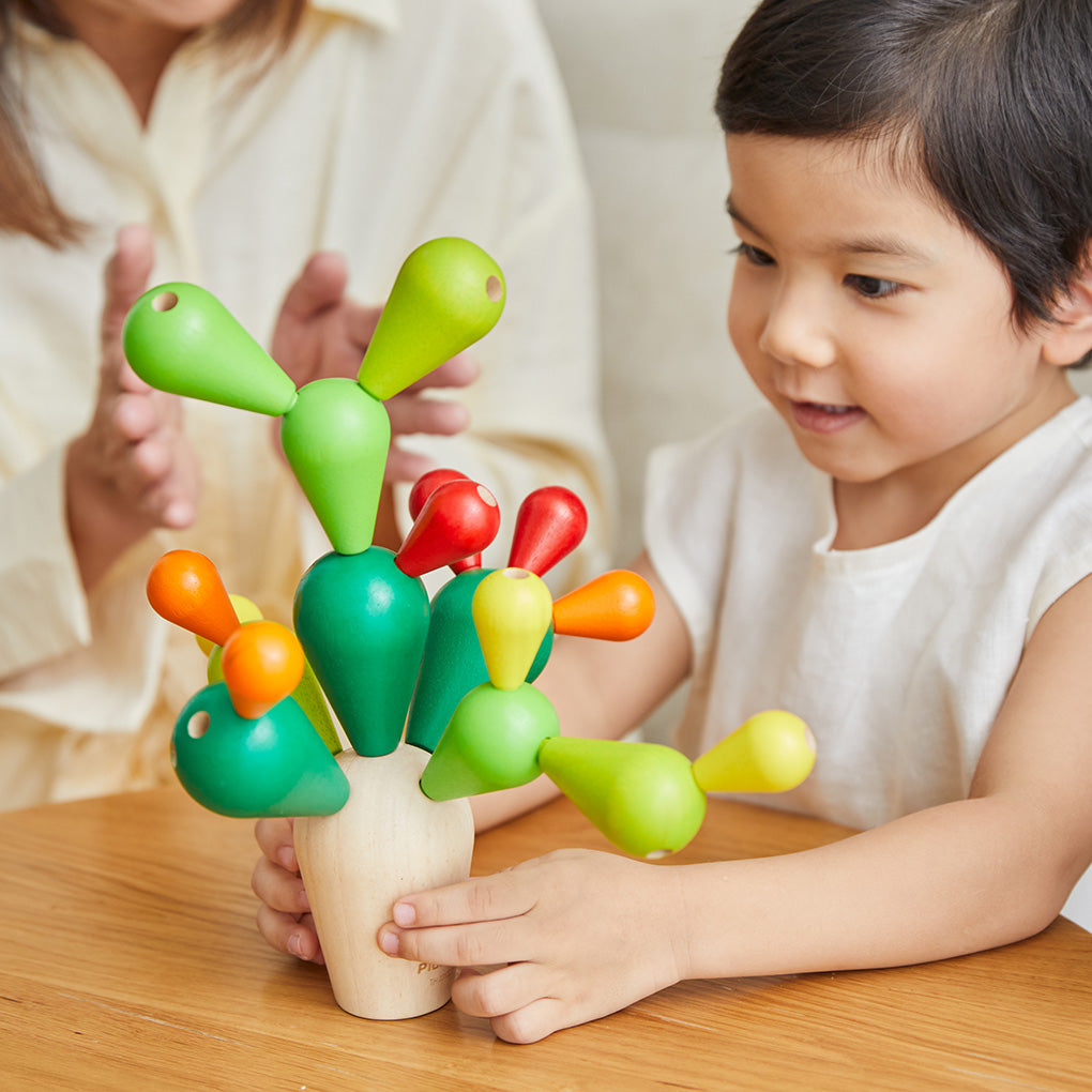 PlanToys - Balancing Cactus